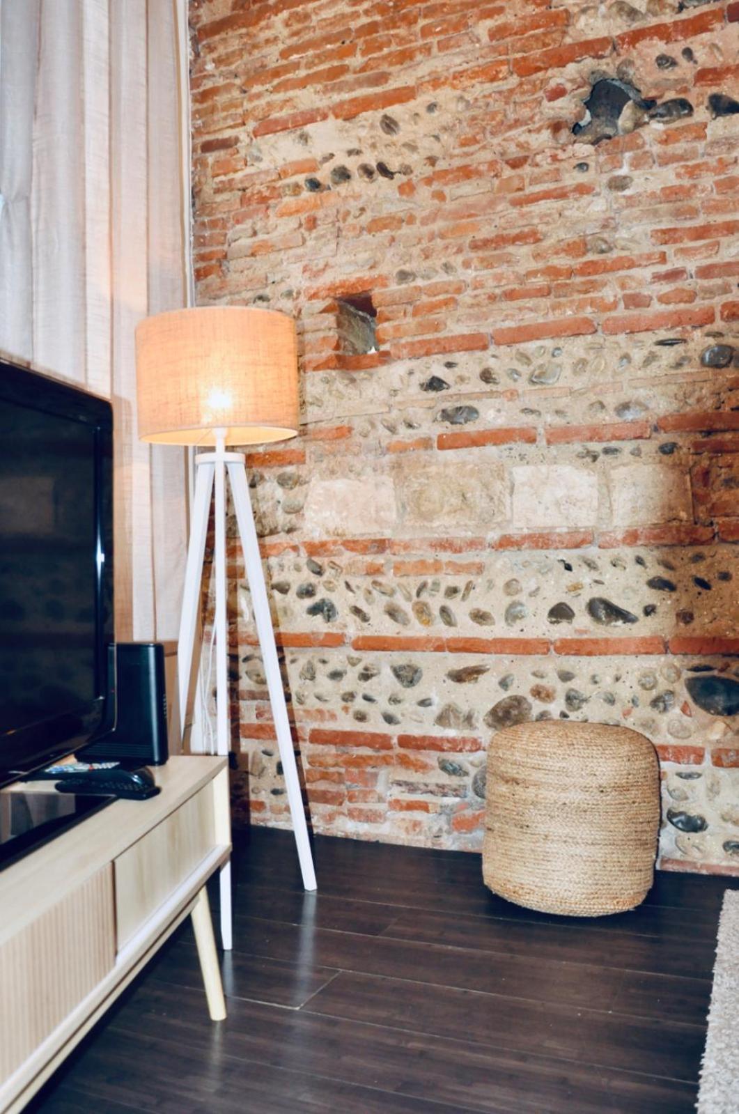 Le Charme D'Arnaud Hypercentre Wifi Accueil Gratuit H24 Apartment Toulouse Luaran gambar